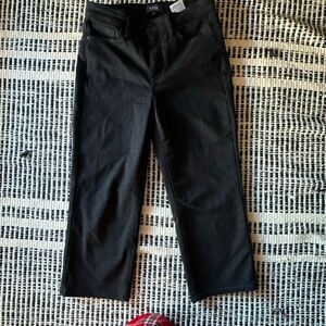 NYDJ Not your daughters jeans Size 4 Joni Capri Jeans